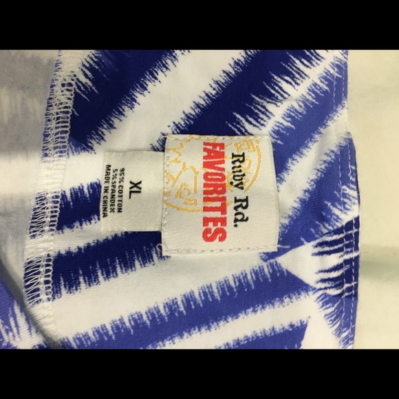 Ruby Rd. Abstract Royal & periwinkle top - Picture 3 of 4